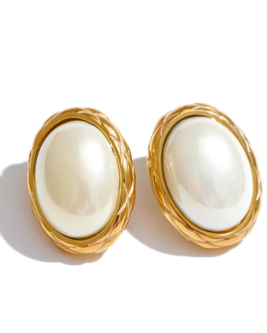 Luna Pearl Studs