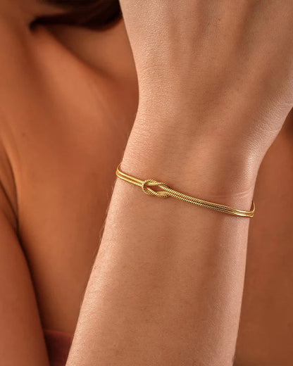 Eternal Knot Bracelet